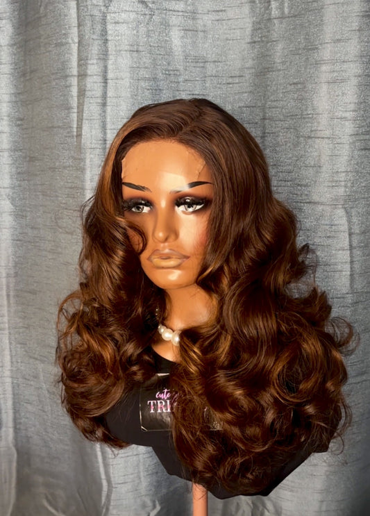 Wig Alora SDD 4x4 bouncy curls