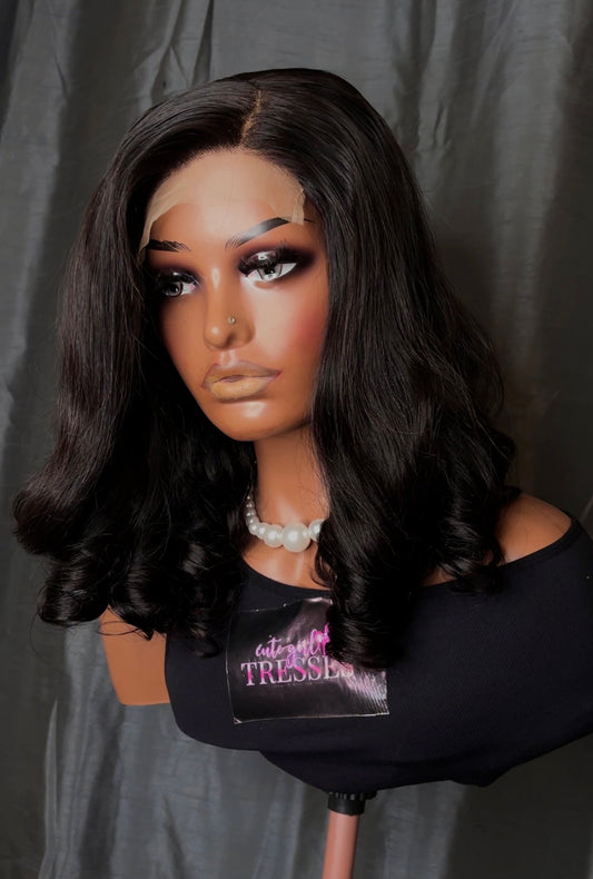 Wig Amelia 4x4 SDD 16 Inch